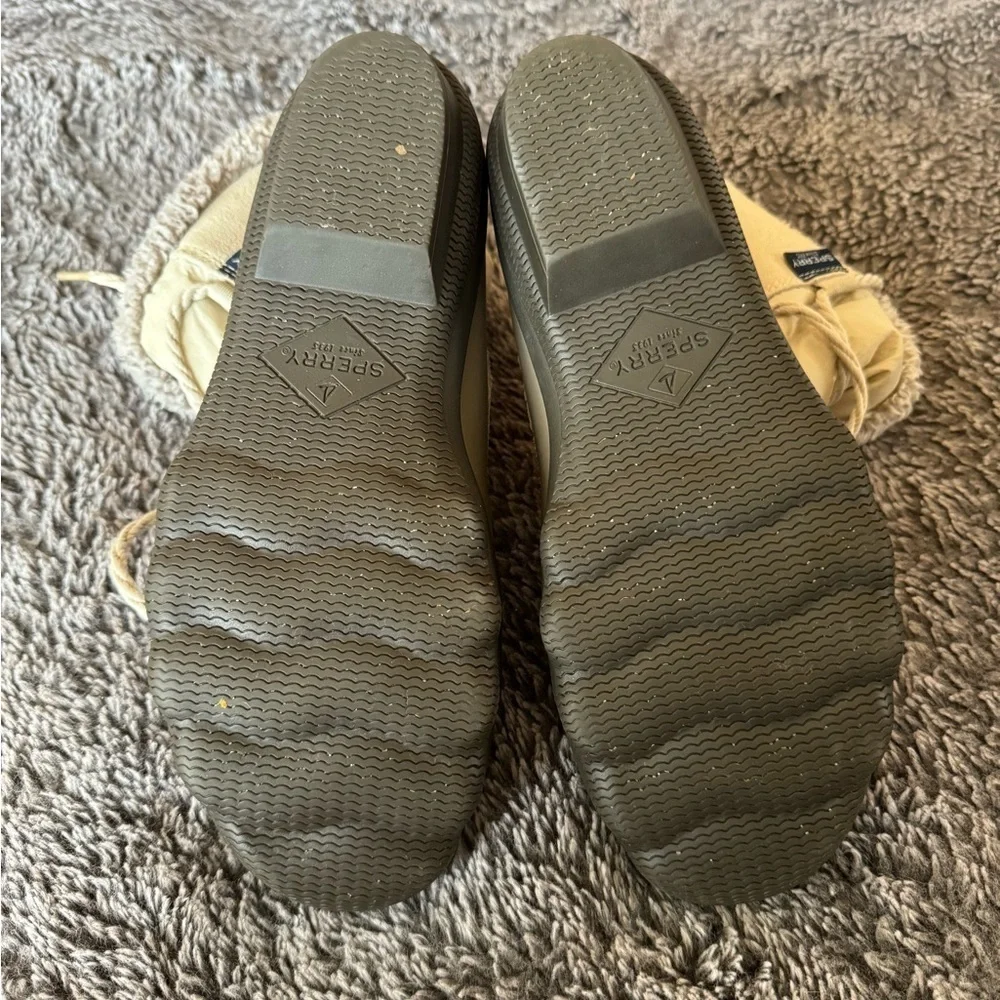 SPERRY Women’s Winter Boots Size 7